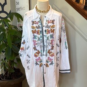Embroidered Butterfly Linen-Blend White Shirt Jacket 😍